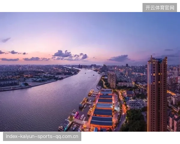 荔湾区白鹅潭1500㎡赛事级真冰场——冰雪梦想的起点，运动梦想的加速器
